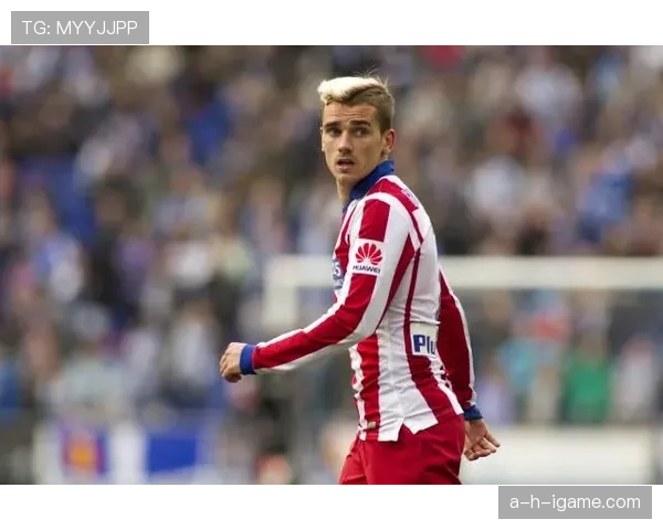 穆西亚拉融入更衣室如鱼得水，状态回暖成球队新核心