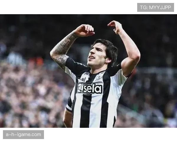 托纳利拦截数据大幅提升,成新赛季防线稳固关键 托纳利拦截数据大幅提升,成新赛季防线稳固关键